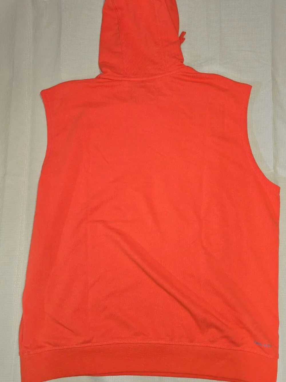 Nike Air Jordan Jumpman Sleeveless Hoodie DQ7946-813 Size XL Orange